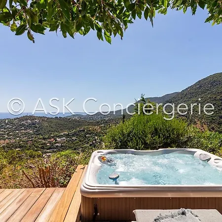 Ferienhaus Island - Hot Tub, Exceptional Sea View *