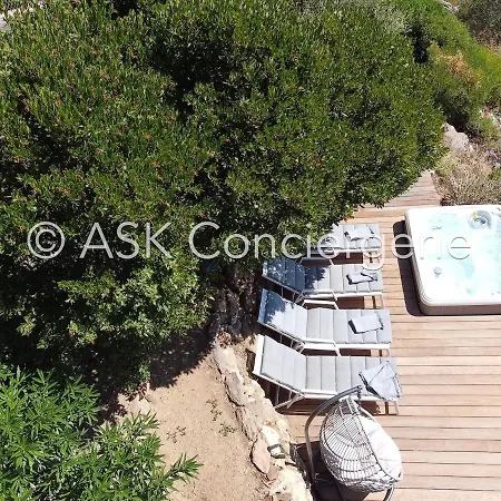 Island - Hot Tub, Exceptional Sea View Ferienhaus *