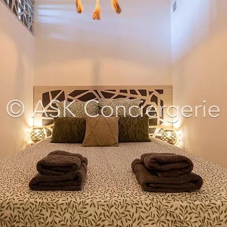 Ferienhaus Island - Hot Tub, Exceptional Sea View