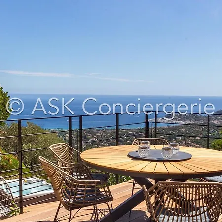 Island - Hot Tub, Exceptional Sea View Ferienhaus *